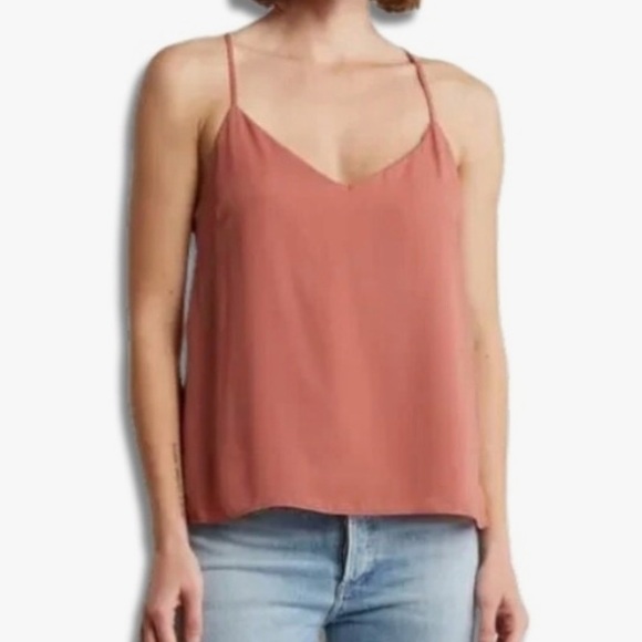Lush Sleeveless V Neck Lace Trimmed Camisole Top Womens Small Rosewood NWT - Picture 1 of 14